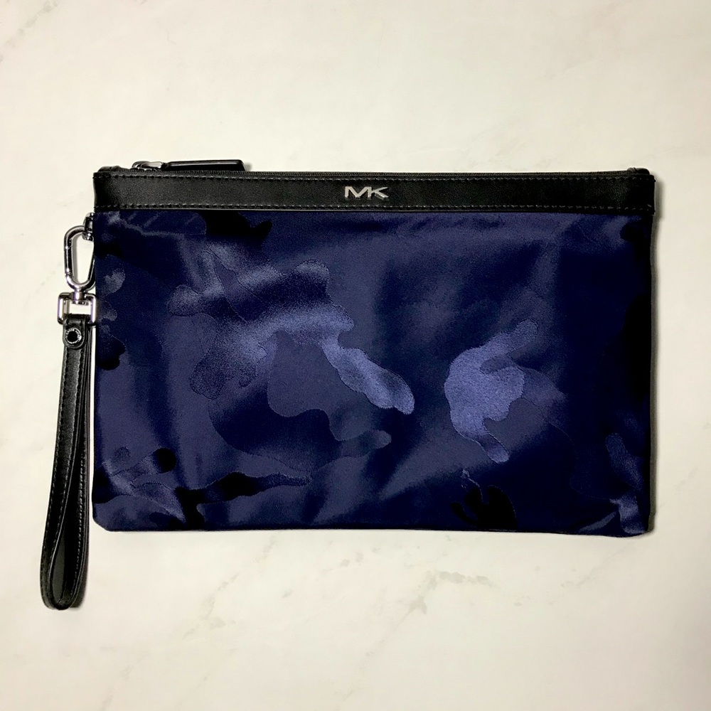 Michael Kors Men’s IndigoTravel Pouch